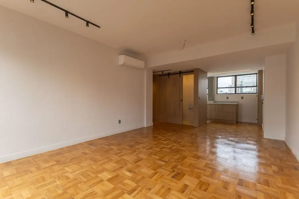 Apartamento com 3 quartos à venda, 94m2 em Vila Nova Conceição, São Paulo - SP - imagem 2 Foto 2 de Apartamento com 3 quartos à venda, 94m2 em Vila Nova Conceição, São Paulo - SP