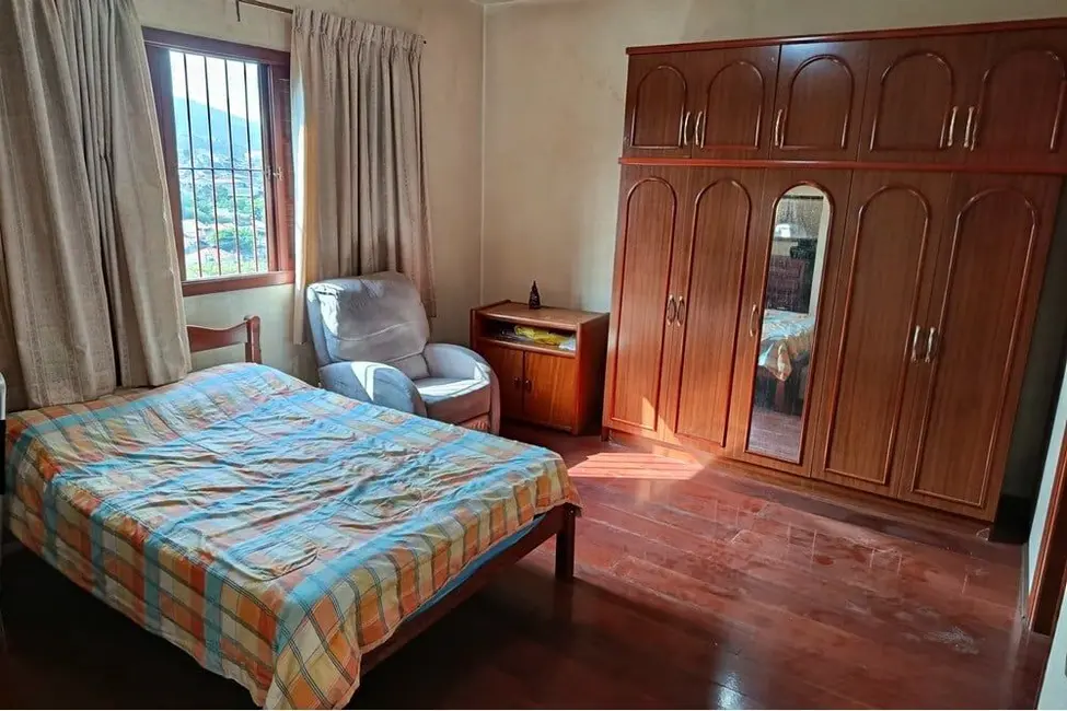 Foto 8 de Casa de Condomínio com 5 quartos à venda, 247m2 em Jardim Guapira, São Paulo - SP