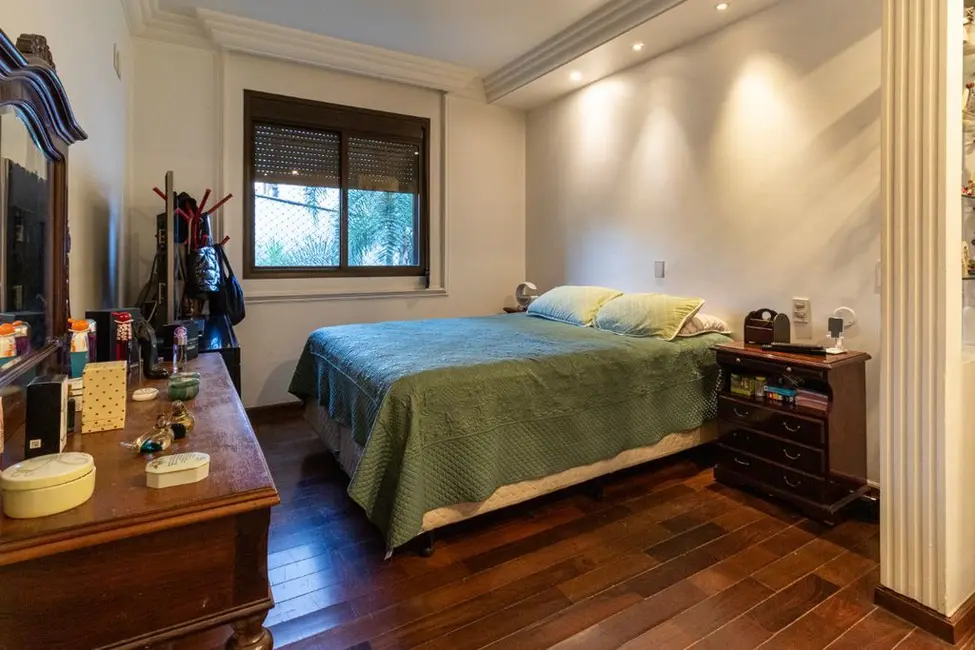 Apartamento com 3 quartos à venda, 251m2 em Perdizes, São Paulo - SP - imagem 7 Foto 7 de Apartamento com 3 quartos à venda, 251m2 em Perdizes, São Paulo - SP