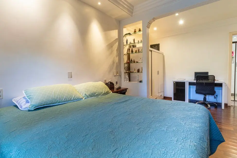 Apartamento com 3 quartos à venda, 251m2 em Perdizes, São Paulo - SP - imagem 4 Foto 4 de Apartamento com 3 quartos à venda, 251m2 em Perdizes, São Paulo - SP