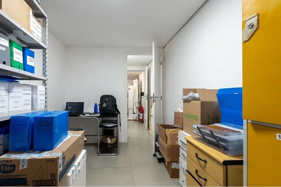 Foto 5 de Sala Comercial à venda, 196m2 em Jardim Paulistano, São Paulo - SP