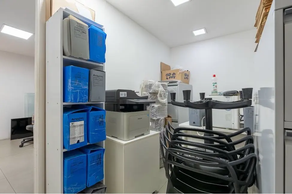 Foto 3 de Sala Comercial à venda, 196m2 em Jardim Paulistano, São Paulo - SP