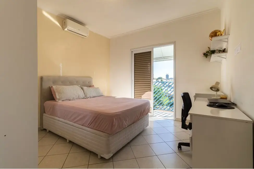 Foto 6 de Casa de Condomínio com 3 quartos à venda, 166m2 em Parque São Domingos, São Paulo - SP