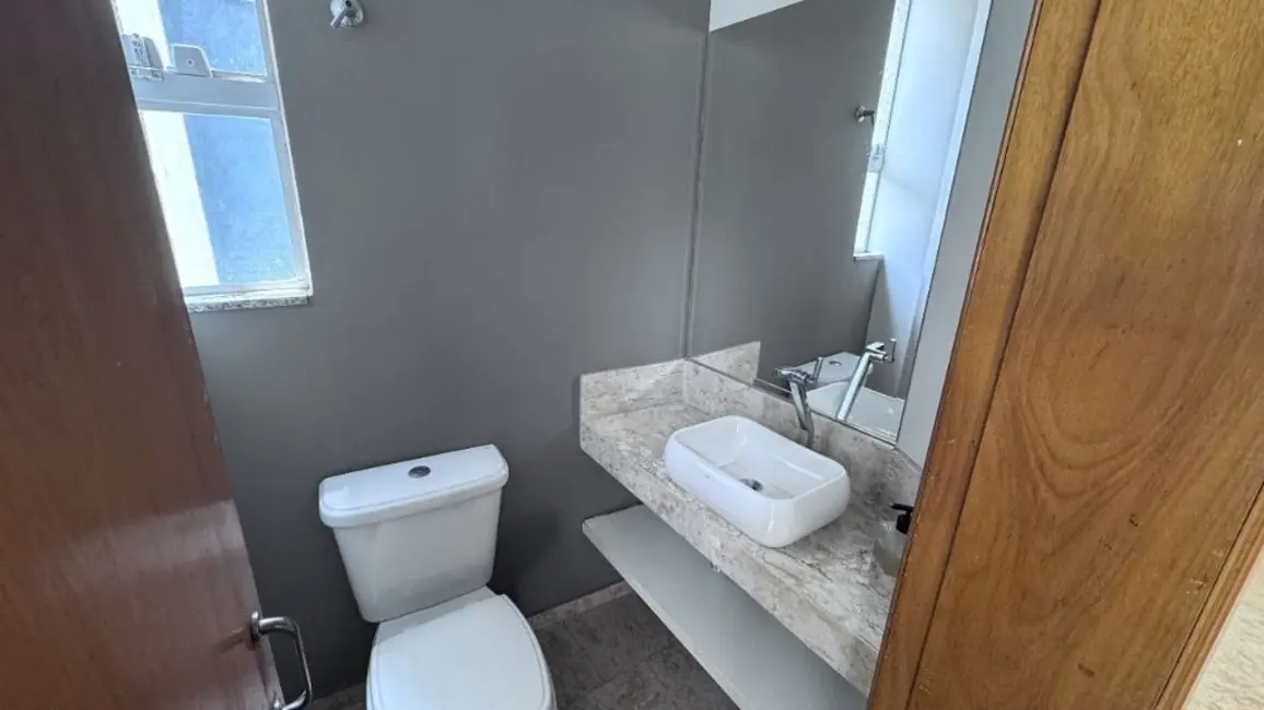 Foto 6 de Sobrado com 4 quartos à venda, 250m2 em Jardim Santa Clara, Guarulhos - SP