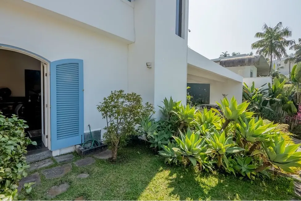 Foto 3 de Casa de Condomínio com 4 quartos à venda, 295m2 em Real Parque, São Paulo - SP