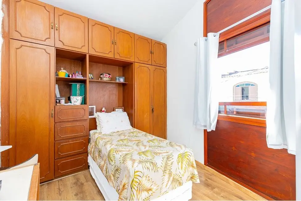 Foto 7 de Casa de Condomínio com 3 quartos à venda, 220m2 em Vila Santana, São Paulo - SP