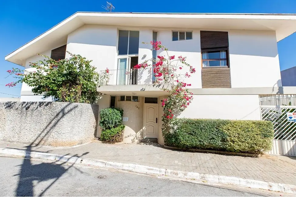 Foto 4 de Casa de Condomínio com 3 quartos à venda, 220m2 em Vila Santana, São Paulo - SP