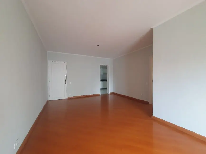 Foto 2 de Apartamento com 3 quartos para alugar, 130m2 em Indianópolis, São Paulo - SP