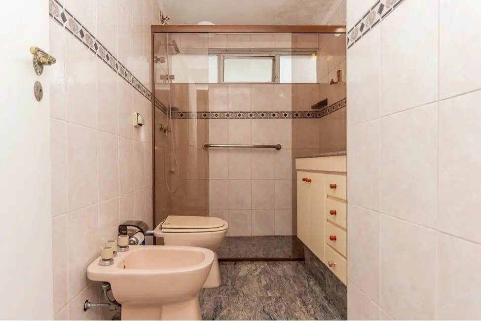 Apartamento com 3 quartos à venda, 165m2 em Moema, São Paulo - SP - imagem 9 Foto 9 de Apartamento com 3 quartos à venda, 165m2 em Moema, São Paulo - SP