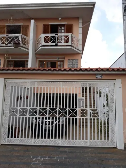 Casa com 3 quartos à venda, 140m2 em Ferreira, São Paulo - SP - imagem 2 Foto 2 de Casa com 3 quartos à venda, 140m2 em Ferreira, São Paulo - SP