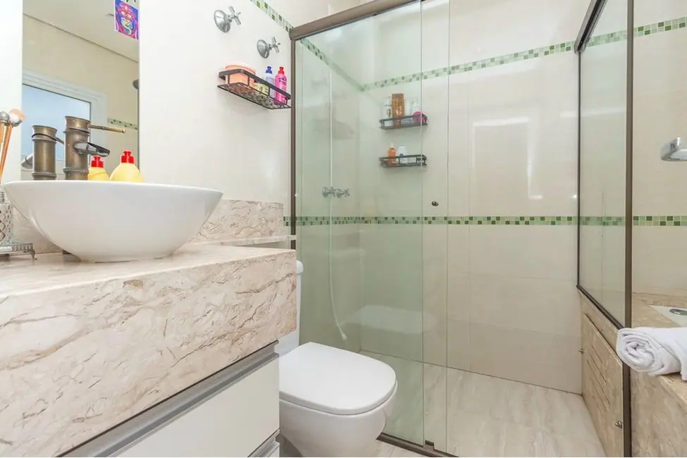 Foto 3 de Casa de Condomínio com 3 quartos à venda, 180m2 em Chácara Inglesa, São Paulo - SP