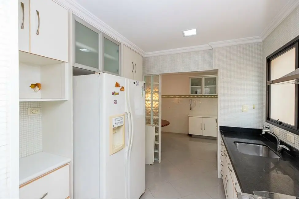 Foto 3 de Apartamento com 4 quartos à venda, 155m2 em Moema, São Paulo - SP