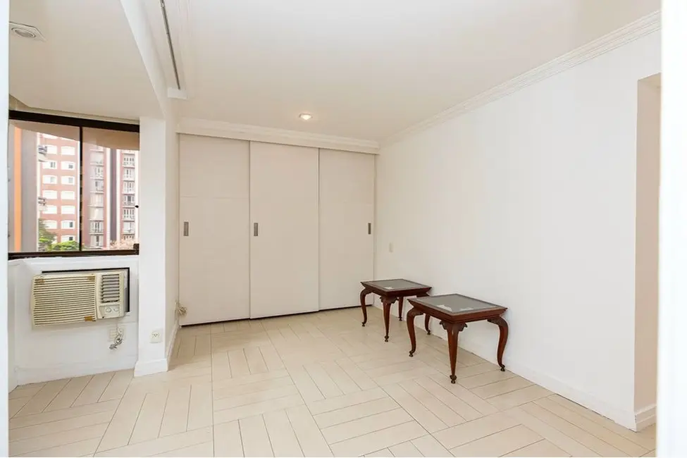 Foto 2 de Apartamento com 4 quartos à venda, 155m2 em Moema, São Paulo - SP