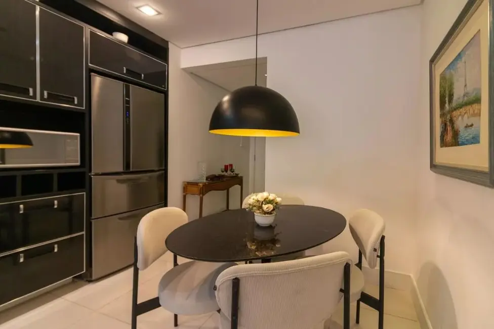 Apartamento com 2 quartos à venda e para alugar, 72m2 em Vila Nova Conceição, São Paulo - SP - imagem 9 Foto 9 de Apartamento com 2 quartos à venda e para alugar, 72m2 em Vila Nova Conceição, São Paulo - SP