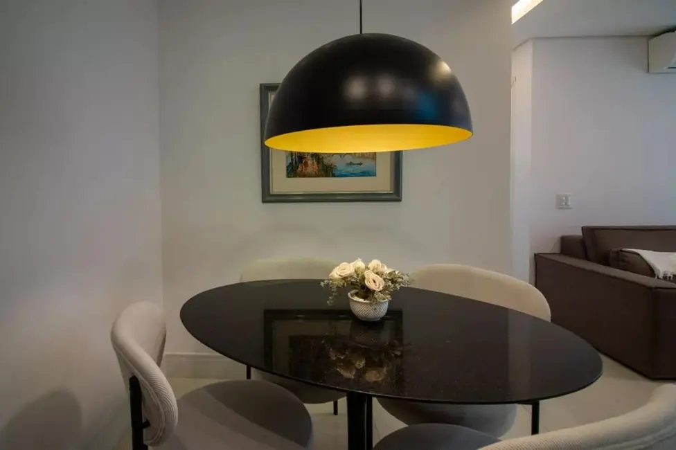 Apartamento com 2 quartos à venda e para alugar, 72m2 em Vila Nova Conceição, São Paulo - SP - imagem 8 Foto 8 de Apartamento com 2 quartos à venda e para alugar, 72m2 em Vila Nova Conceição, São Paulo - SP