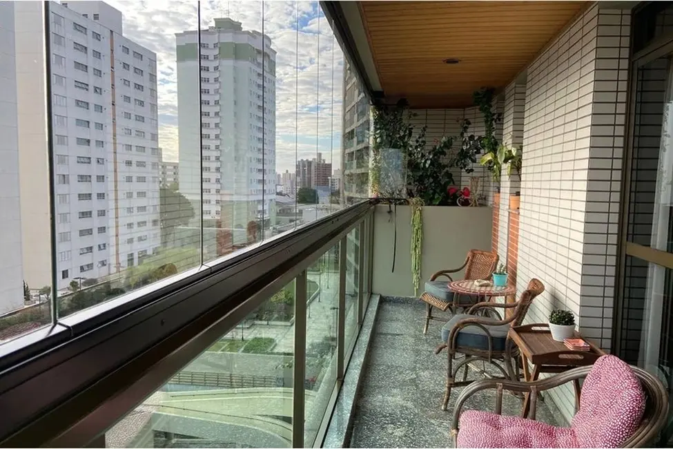 Foto 1 de Apartamento com 4 quartos à venda, 300m2 em Vila Bastos, Santo Andre - SP