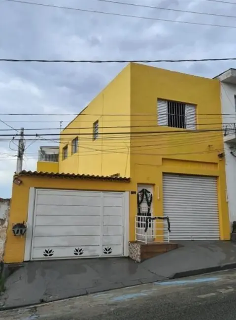 Sobrado com 3 quartos à venda, 240m2 em Vila Rio Branco, São Paulo - SP - imagem 1 Foto 1 de Sobrado com 3 quartos à venda, 240m2 em Vila Rio Branco, São Paulo - SP