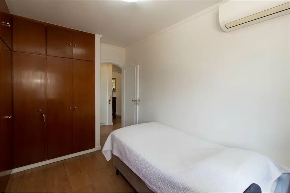 Apartamento com 3 quartos à venda, 155m2 em Campo Belo, São Paulo - SP - imagem 8 Foto 8 de Apartamento com 3 quartos à venda, 155m2 em Campo Belo, São Paulo - SP