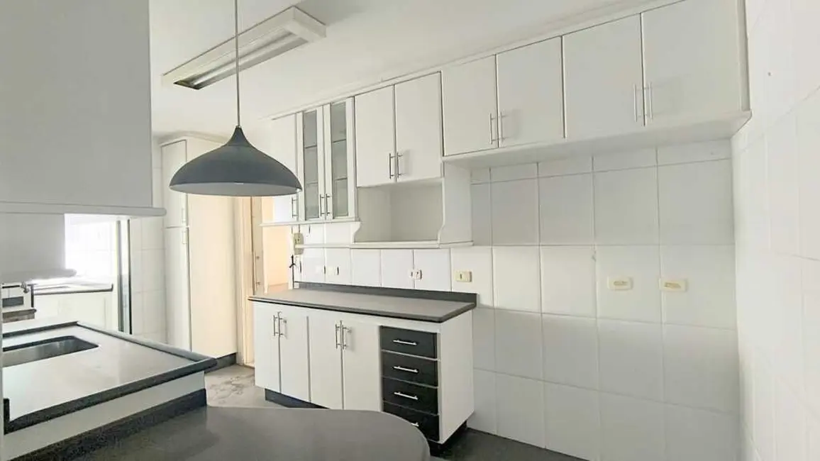 Foto 9 de Apartamento com 3 quartos à venda, 129m2 em Itaim Bibi, São Paulo - SP
