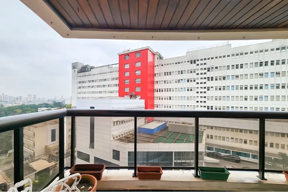 Apartamento com 4 quartos à venda, 139m2 em Santana, São Paulo - SP - imagem 8 Foto 8 de Apartamento com 4 quartos à venda, 139m2 em Santana, São Paulo - SP