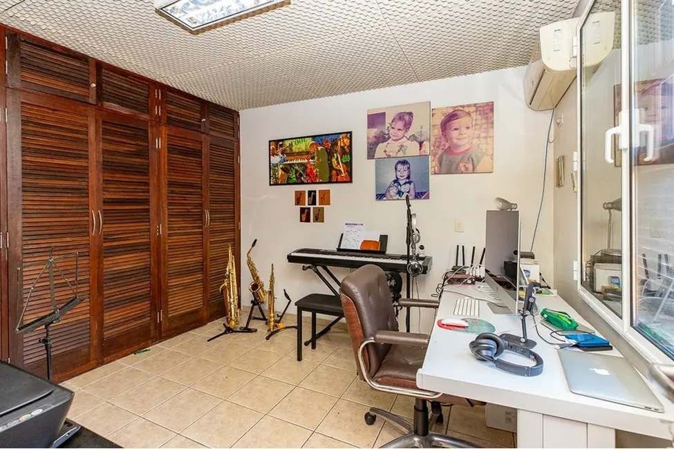 Foto 8 de Casa de Condomínio com 4 quartos à venda, 351m2 em Alto de Pinheiros, São Paulo - SP