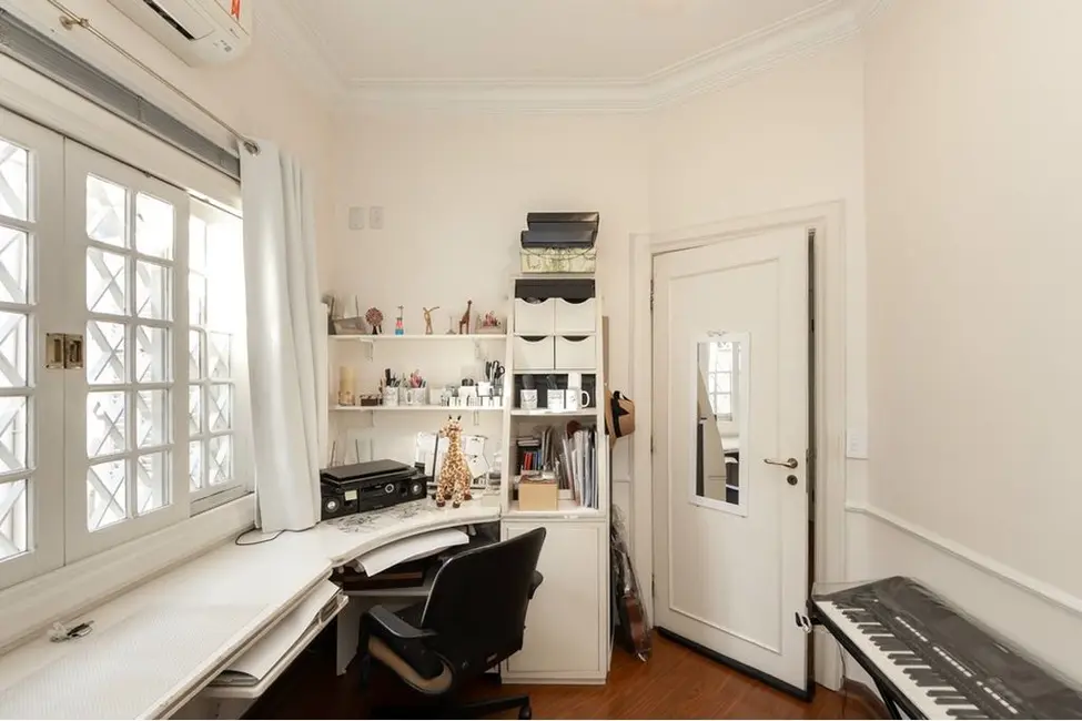 Casa de Condomínio com 4 quartos à venda, 400m2 em Jardim Paulistano, São Paulo - SP - imagem 8 Foto 8 de Casa de Condomínio com 4 quartos à venda, 400m2 em Jardim Paulistano, São Paulo - SP