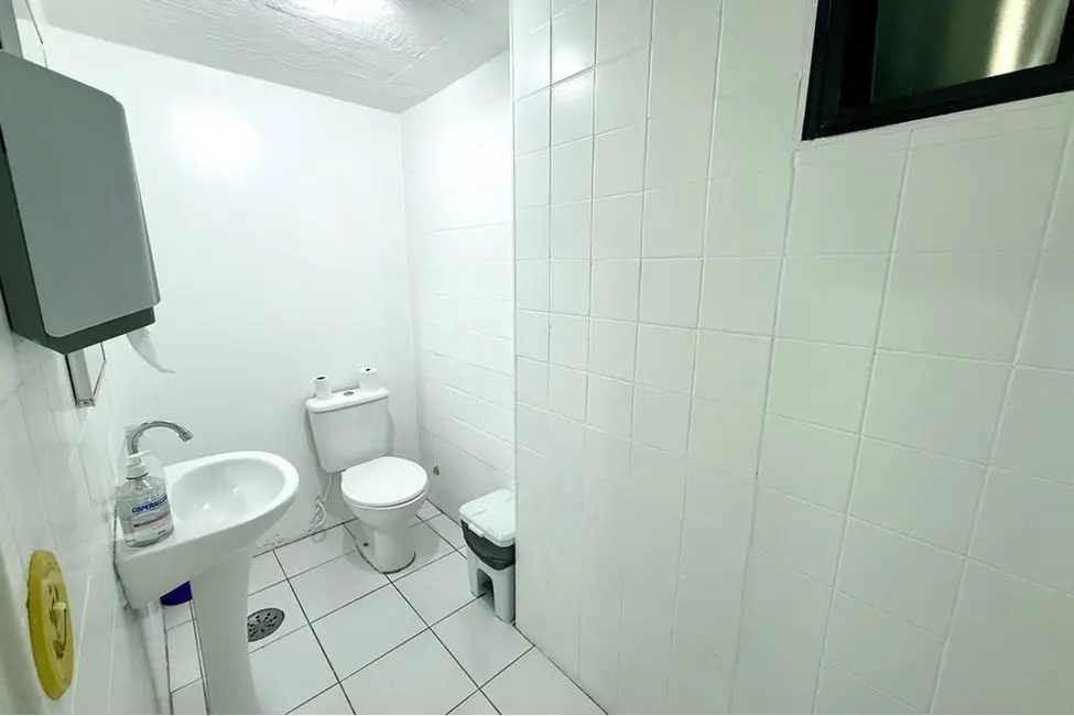 Sala Comercial à venda, 328m2 em Cidade Monções, São Paulo - SP - imagem 9 Foto 9 de Sala Comercial à venda, 328m2 em Cidade Monções, São Paulo - SP