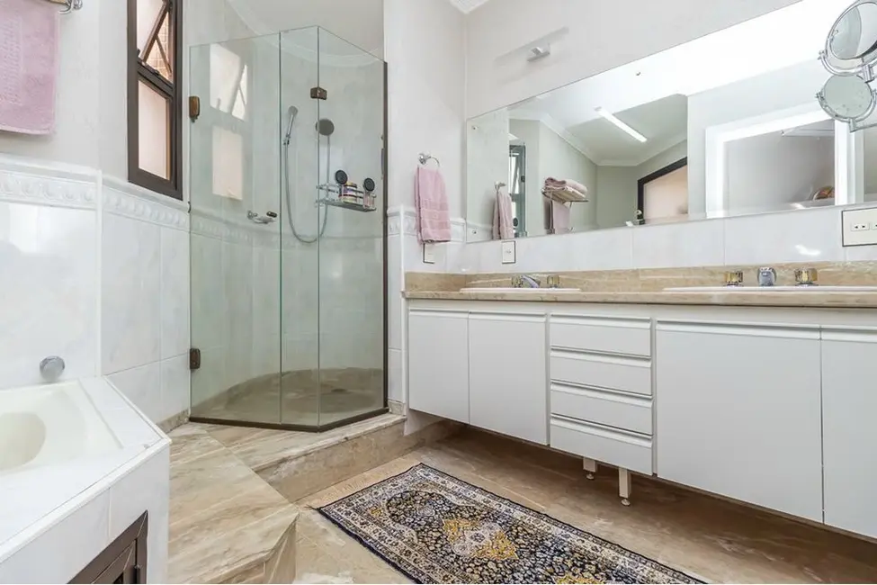 Foto 9 de Apartamento com 3 quartos à venda, 360m2 em São Paulo - SP