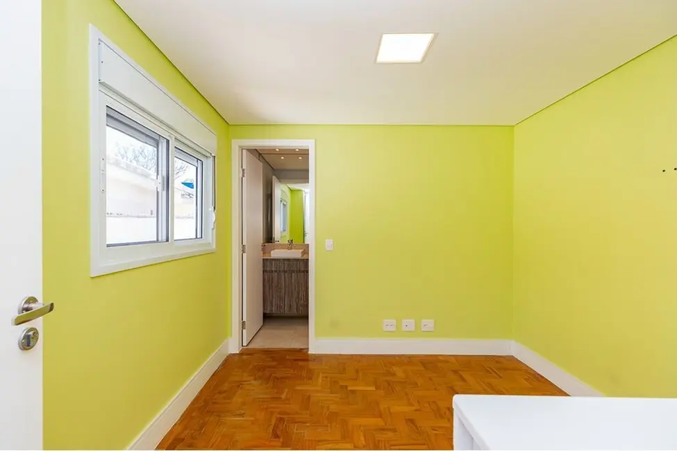 Foto 2 de Casa de Condomínio com 4 quartos à venda, 200m2 em Jardim Bélgica, São Paulo - SP