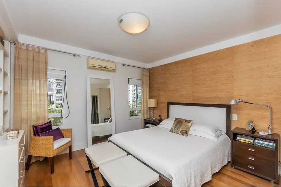 Foto 3 de Apartamento com 3 quartos à venda, 243m2 em Vila Uberabinha, São Paulo - SP
