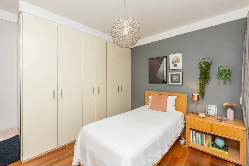 Foto 2 de Apartamento com 3 quartos à venda, 243m2 em Vila Uberabinha, São Paulo - SP