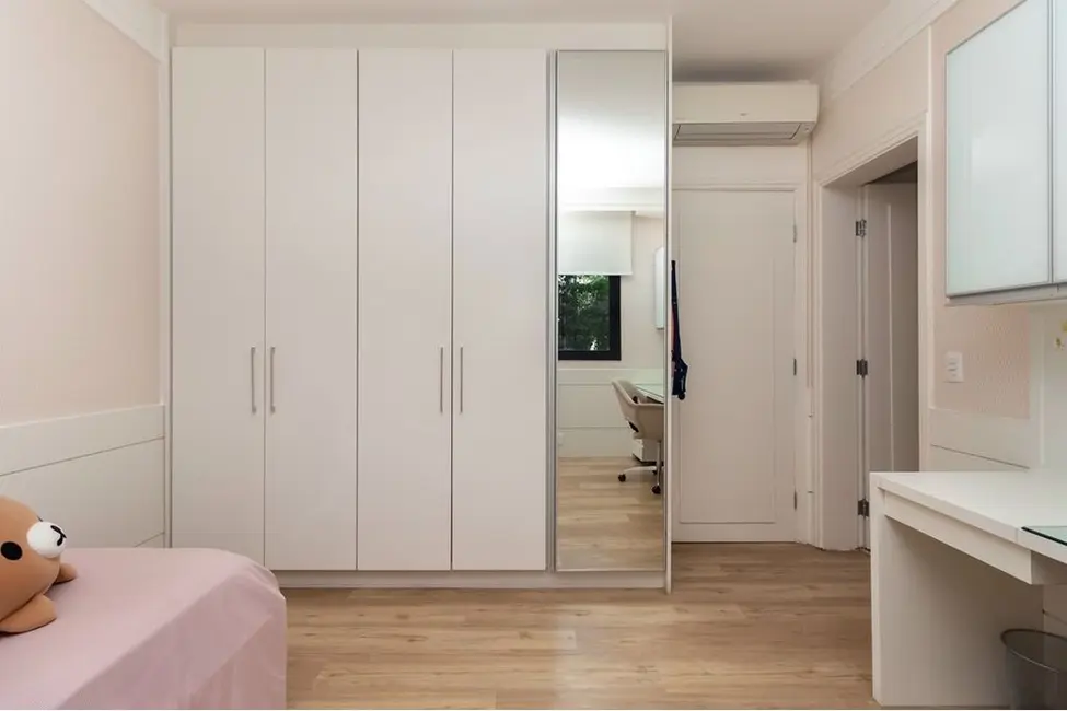 Foto 4 de Apartamento com 4 quartos à venda, 243m2 em Campo Belo, São Paulo - SP