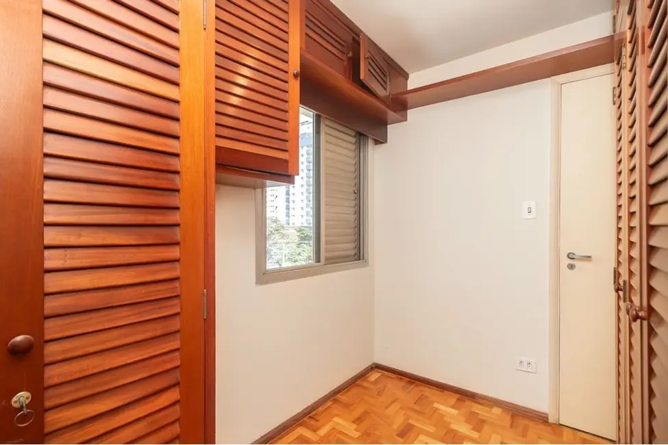 Apartamento com 2 quartos à venda, 82m2 em Moema, São Paulo - SP - imagem 5 Foto 5 de Apartamento com 2 quartos à venda, 82m2 em Moema, São Paulo - SP