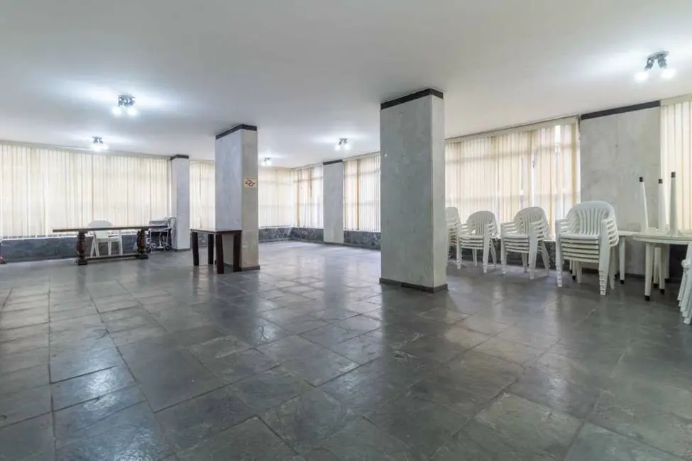 Apartamento com 3 quartos à venda, 171m2 em Aclimação, São Paulo - SP - imagem 2 Foto 2 de Apartamento com 3 quartos à venda, 171m2 em Aclimação, São Paulo - SP