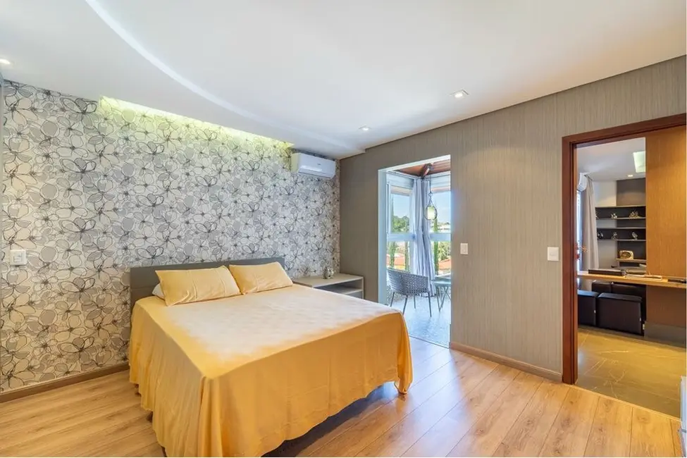 Foto 3 de Casa de Condomínio com 4 quartos à venda, 580m2 em Parque da Fazenda, Itatiba - SP