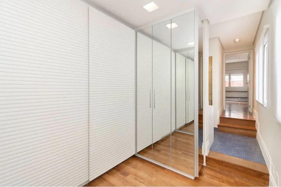Casa de Condomínio com 3 quartos à venda, 236m2 em Vila Mariana, São Paulo - SP - imagem 8 Foto 8 de Casa de Condomínio com 3 quartos à venda, 236m2 em Vila Mariana, São Paulo - SP