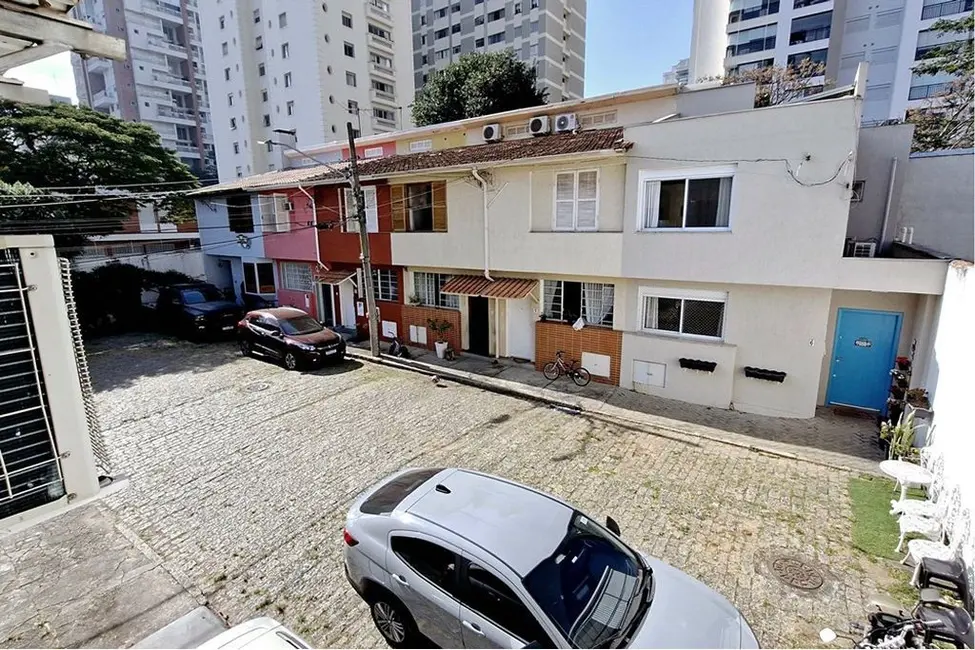 Foto 9 de Casa de Condomínio com 3 quartos à venda, 215m2 em Vila Cordeiro, São Paulo - SP
