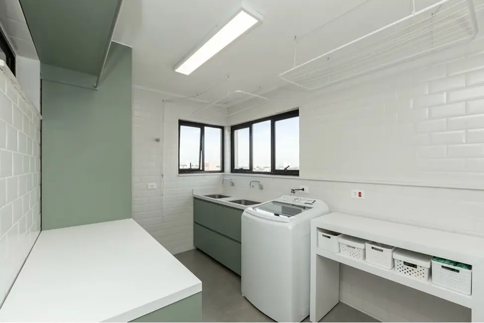 Foto 3 de Apartamento com 4 quartos à venda, 226m2 em Mirandópolis, São Paulo - SP