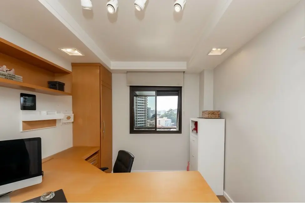 Foto 9 de Apartamento com 4 quartos à venda, 226m2 em Mirandópolis, São Paulo - SP