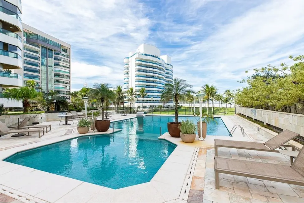 Foto 2 de Apartamento com 5 quartos à venda, 292m2 em Bertioga - SP