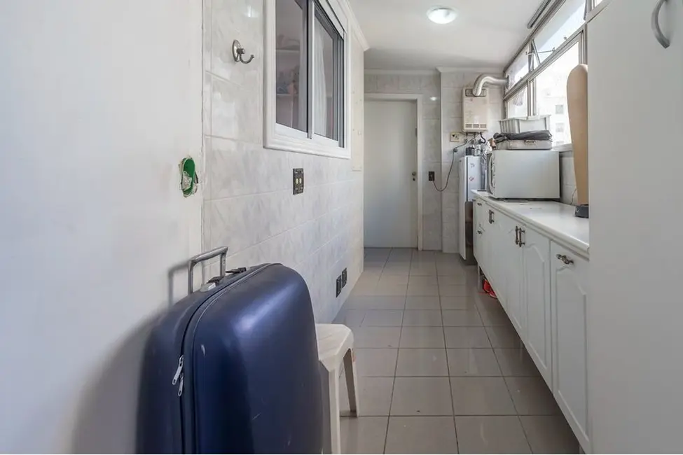 Apartamento com 5 quartos à venda, 233m2 em Santa Cecília, São Paulo - SP - imagem 9 Foto 9 de Apartamento com 5 quartos à venda, 233m2 em Santa Cecília, São Paulo - SP