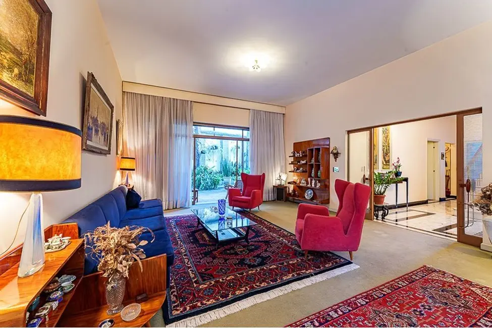 Foto 3 de Casa de Condomínio com 3 quartos à venda, 320m2 em Pacaembu, São Paulo - SP