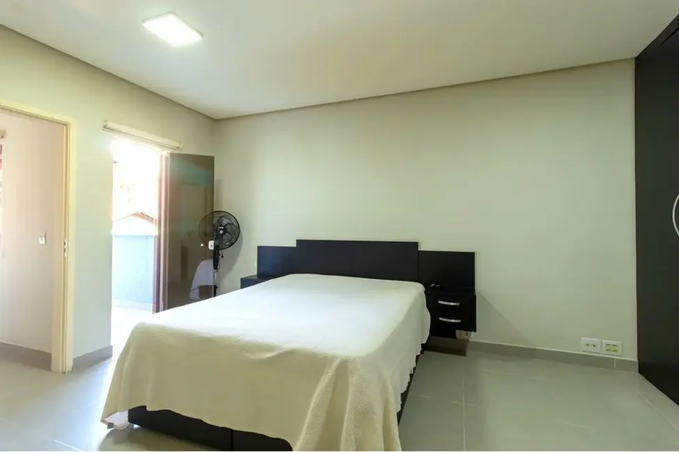 Foto 7 de Casa de Condomínio com 3 quartos à venda, 210m2 em Campo Belo, São Paulo - SP