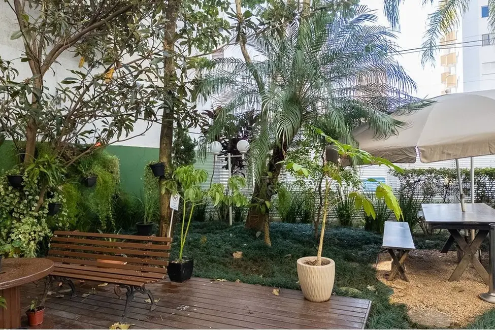 Apartamento com 3 quartos à venda, 83m2 em Aclimação, São Paulo - SP - imagem 6 Foto 6 de Apartamento com 3 quartos à venda, 83m2 em Aclimação, São Paulo - SP