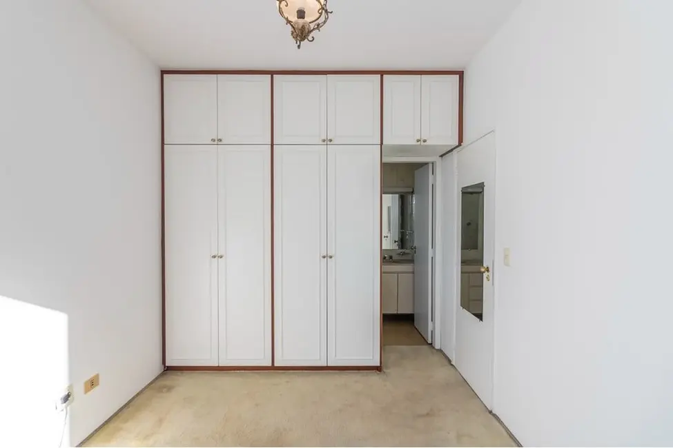 Foto 2 de Apartamento com 2 quartos à venda, 88m2 em Itaim Bibi, São Paulo - SP