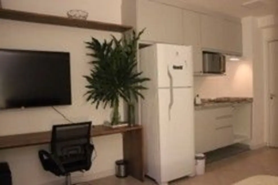 Kitnet com 1 quarto para alugar, 25m2 em Pinheiros, São Paulo - SP - imagem 4 Foto 4 de Kitnet com 1 quarto para alugar, 25m2 em Pinheiros, São Paulo - SP