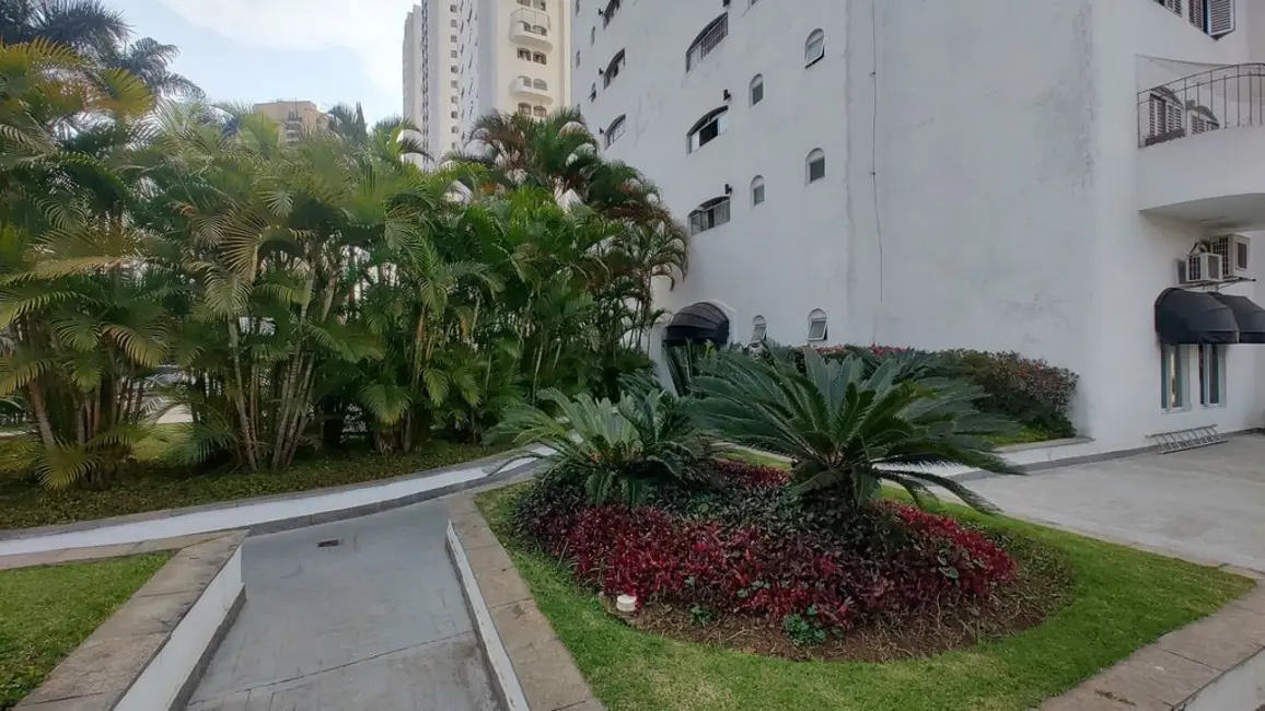 Apartamento com 3 quartos à venda, 211m2 em Morumbi, São Paulo - SP - imagem 3 Foto 3 de Apartamento com 3 quartos à venda, 211m2 em Morumbi, São Paulo - SP