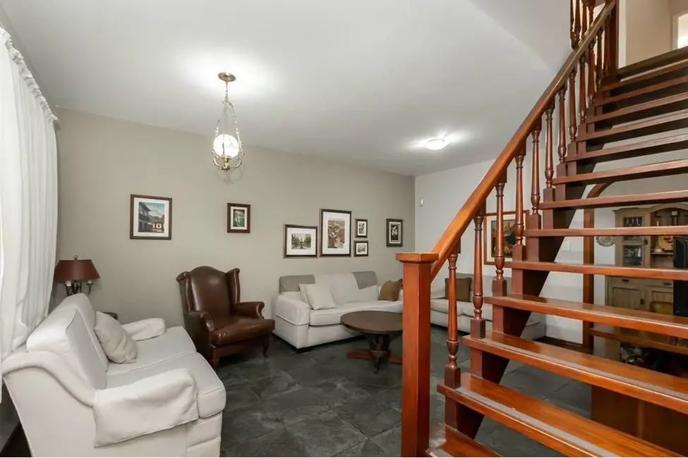 Foto 1 de Casa de Condomínio com 3 quartos à venda, 162m2 em Jardim Petrópolis, São Paulo - SP