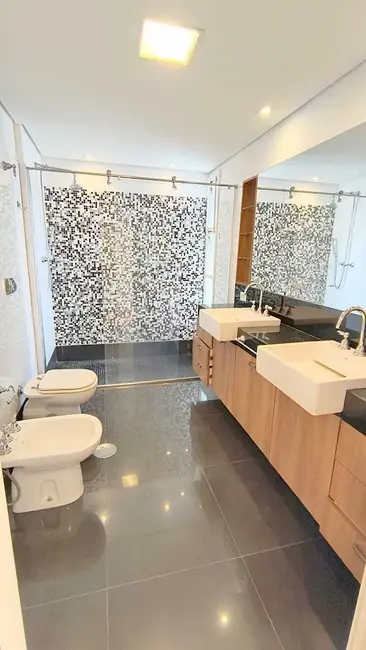 Apartamento com 4 quartos à venda, 172m2 em Itaim Bibi, São Paulo - SP - imagem 3 Foto 3 de Apartamento com 4 quartos à venda, 172m2 em Itaim Bibi, São Paulo - SP