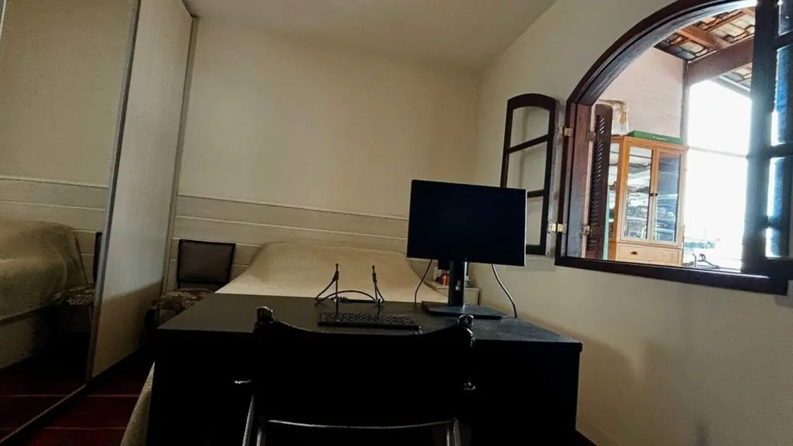 Foto 5 de Casa de Condomínio com 3 quartos à venda, 250m2 em Jardim Planalto, Carapicuiba - SP